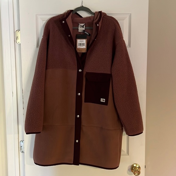 The North Face Women’s Cragmont Mashup Hoodie Fleece Jacket - Picture 6 of 6